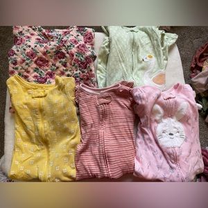 6-9 month footies